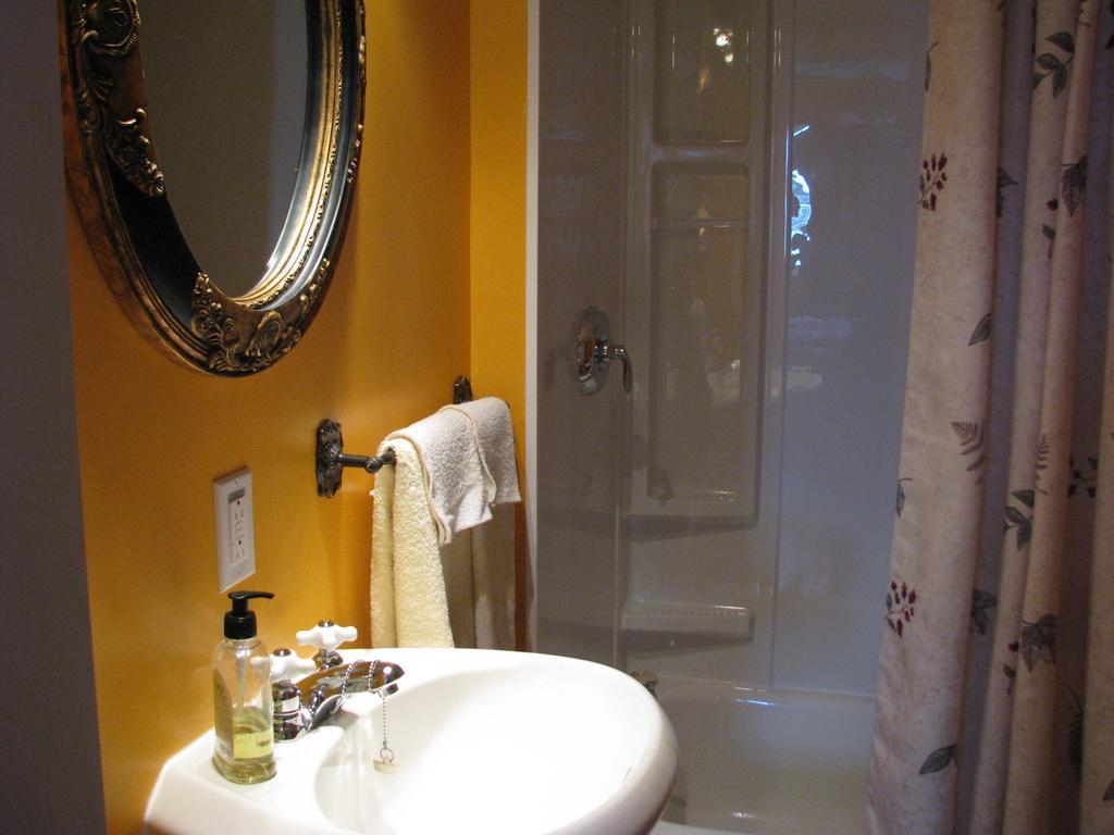 Right Off Da Boat B&B Channel-Port aux Basques Ngoại thất bức ảnh